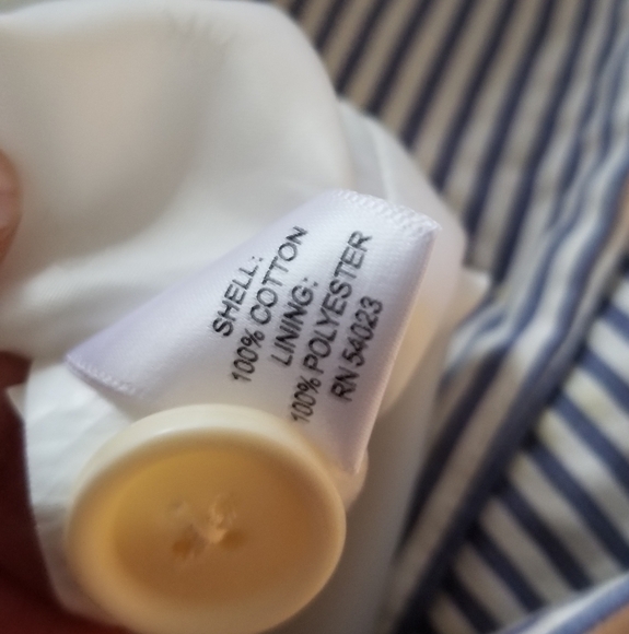 Banana Republic  Classic Fit Blazer in Preppy White Navy Stripes - Picture 14 of 15